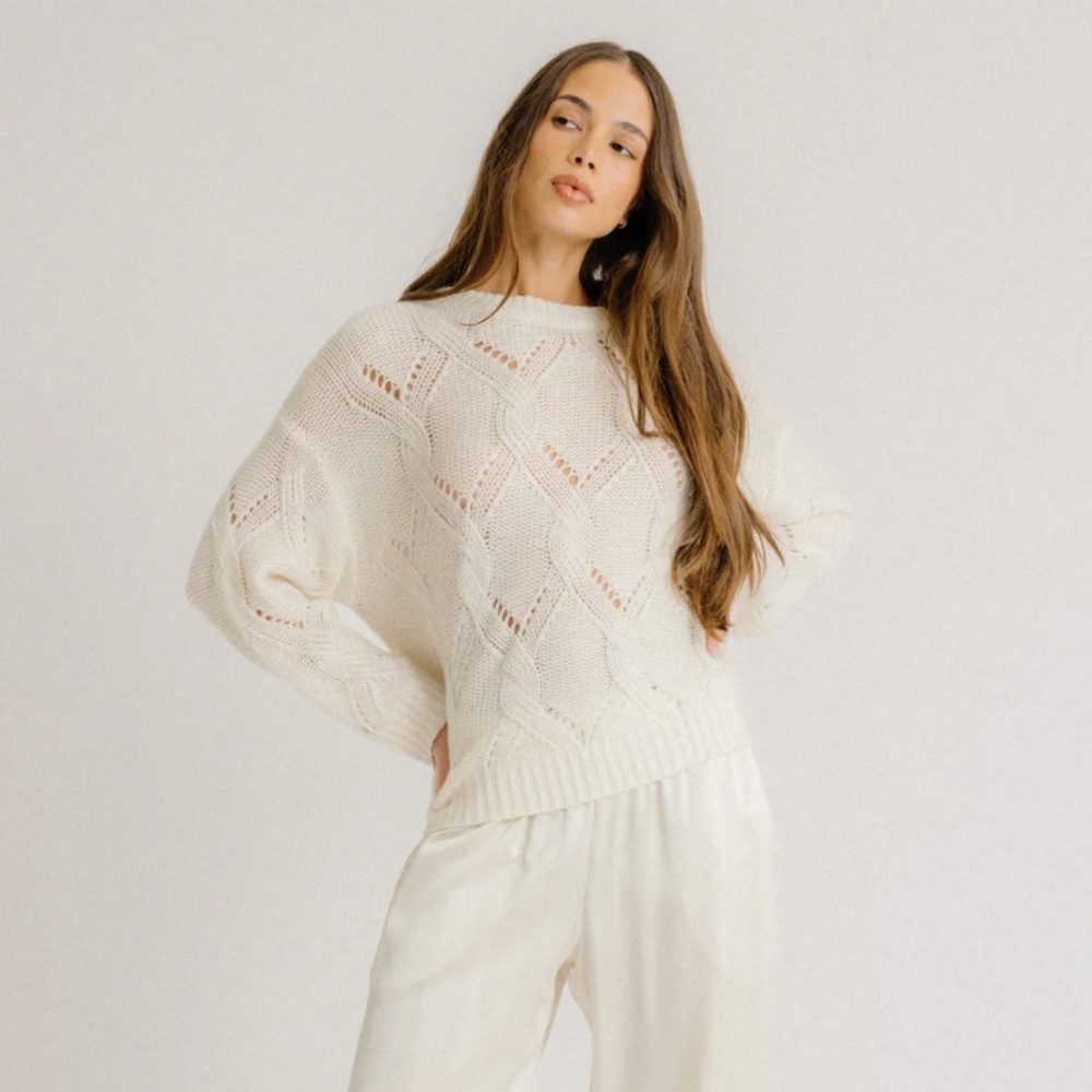 SABLYN GIA SLOUCHY CABLE KNIT CASHMERE CREWNECK SWEATER | GARDENIA - SMALL